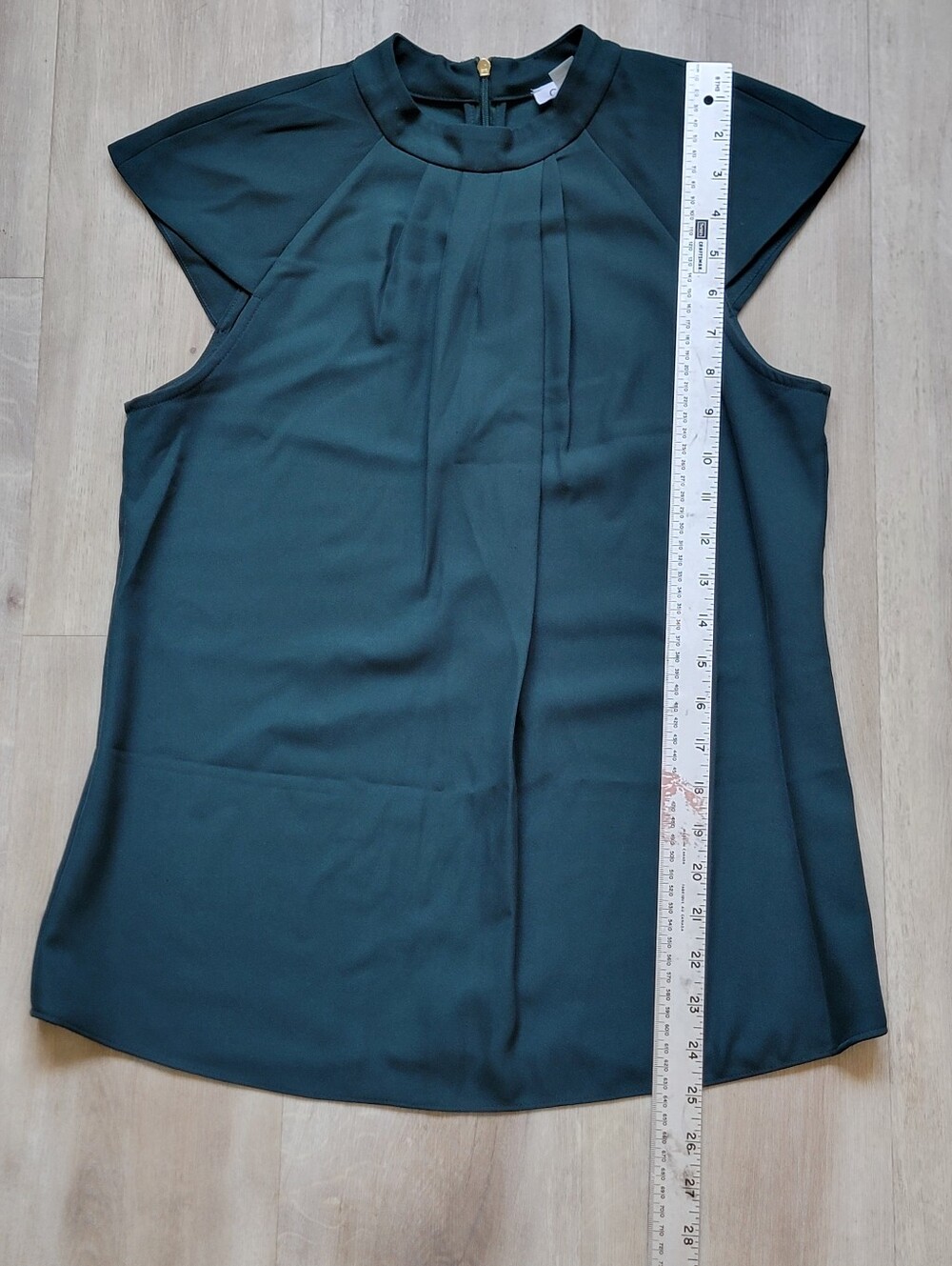 Gorgeous CALVIN KLEIN Sleeveless Pleat-Front Shell Top - Emerald Green